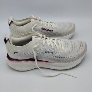 Brooks Women's Adrenaline GTS 25 Coconut  beige purple  Athletic Shoes size 9 B